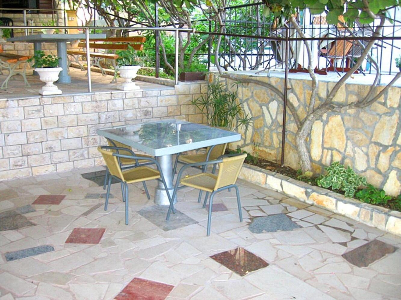 Apartments Rose - 30 M From The Beach Сегет-Враница Экстерьер фото